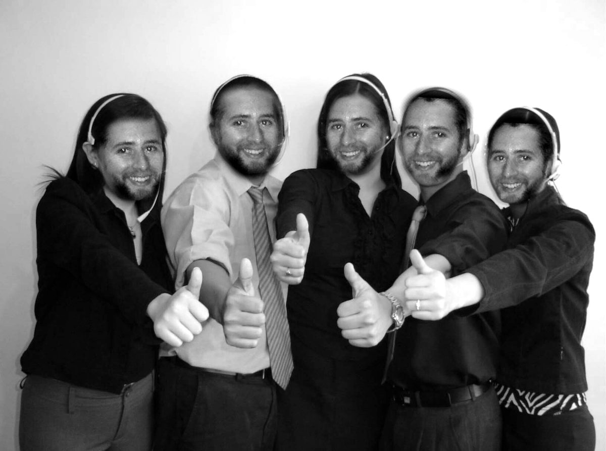 Thumbs up group photo