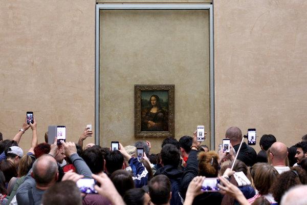 The Madness of Crowds: Mona Lisa edition